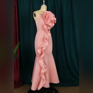 NWT - Prom Gala Dress - Beautiful, Mermaid, Big Ruffle, Spaghetti Straps.